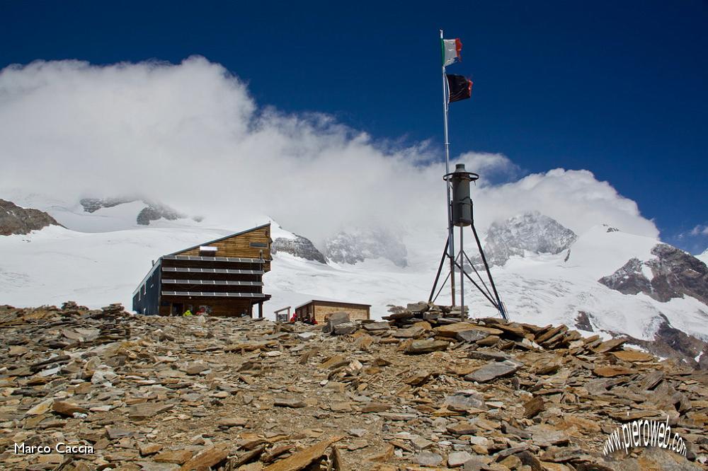 07_Eccoci al rifugio.JPG